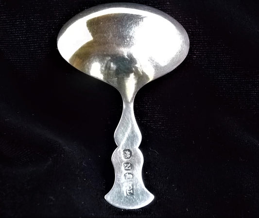 Early Georgian Silver Caddy Scoop
