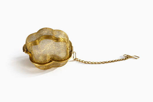 Stainless Flower infuser : 2 cups of tea or larger spice infusion. Silver/Gold